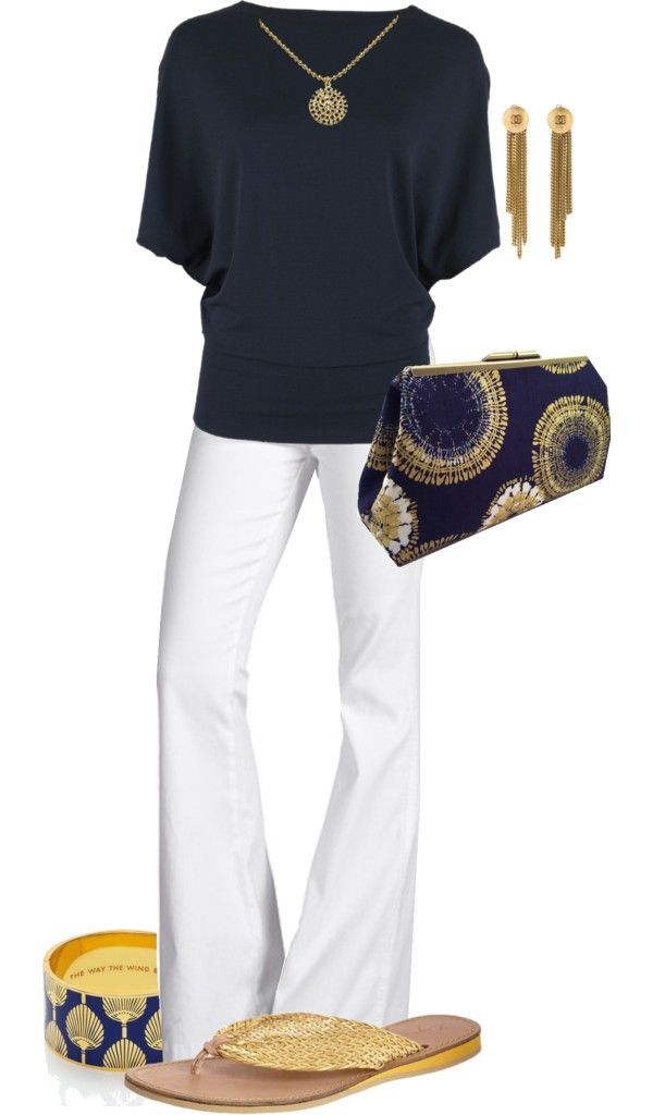 Navy colors. Love the clutch….