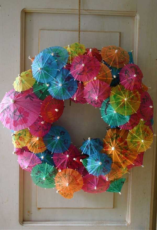 DIY Umbrella Wreaths – This