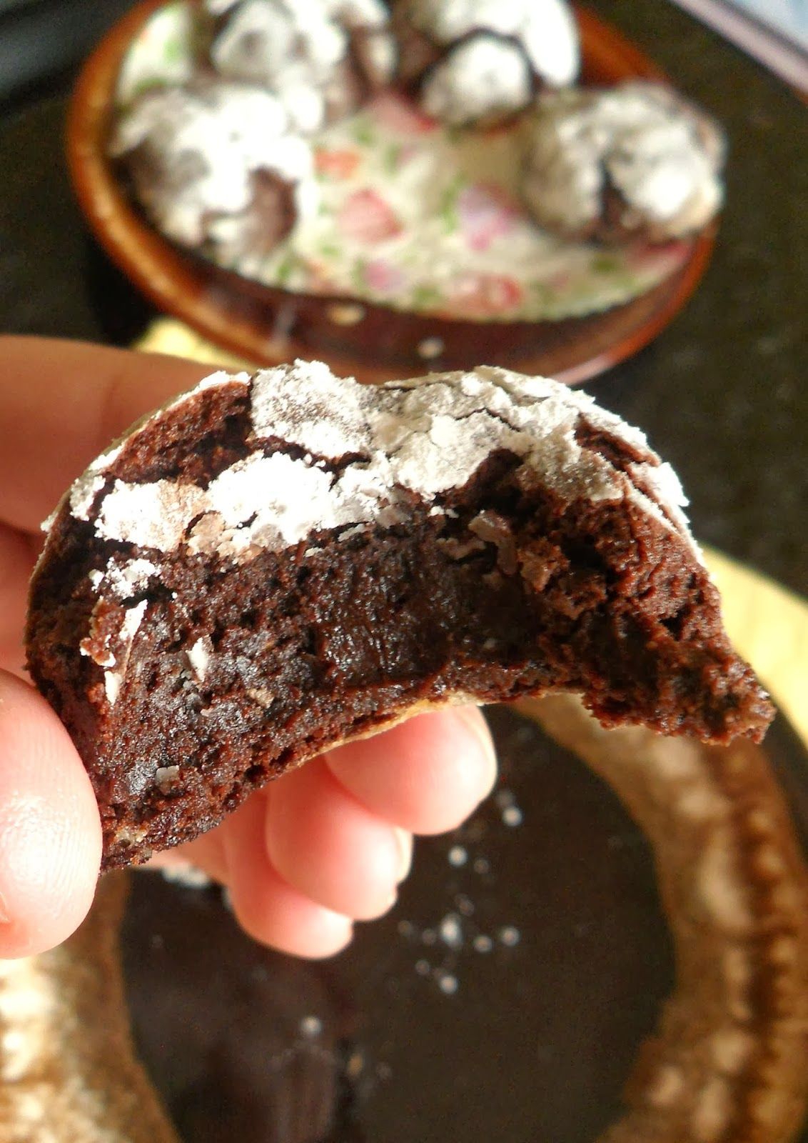 Flourless Chocolate Cookies (Bake S