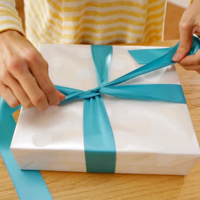 Learn the art of gift wrapping from