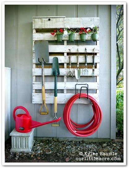 pops of red in outdoor spaces