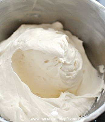 Whipped Cream Cheese Frosti