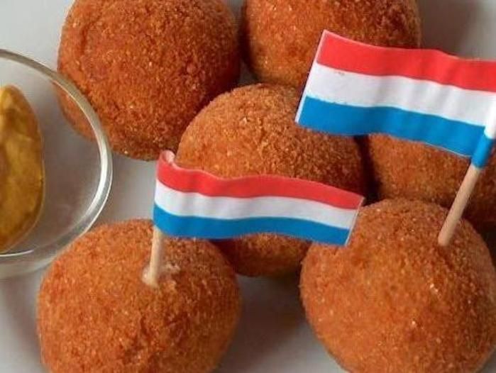 10 Dutch Foods You Should Try at Least Once – Maybe its time to get in touch with my Dutch roots and cook some traditional