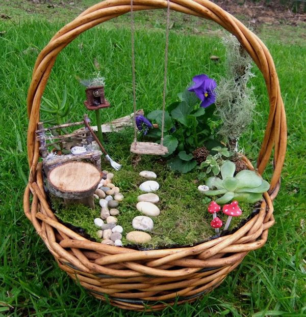 Fairy Garden In a Basket -   11 Inspiring Fairy Gardens