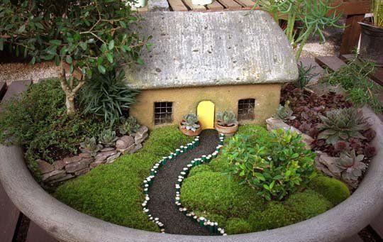 11 Inspiring Fairy Gardens