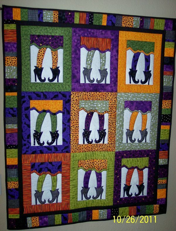 An adorable quilt for Hallo