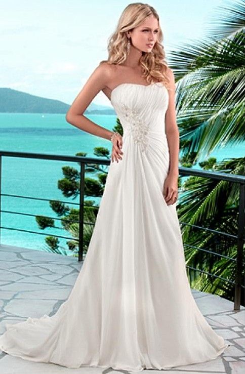 Beach Wedding Dress; Gorgeo