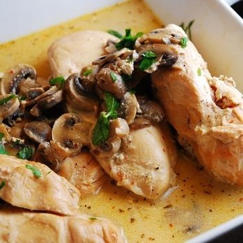 Crockpot Italian Chicken: Creamy and flavorful, this is one slow cooker recipe thats a real crowd pleaser. A wine and cream cheese based sauce is seasoned with Italian dressing and smothers