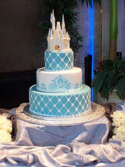 Disney Weddings cake