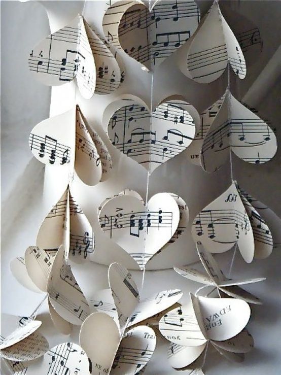 Music Heart Garland Photo: