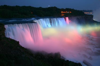 Niagara Falls features three distinct waterfalls. American Falls and Bridal Veil Falls, sit in U.S. territory, while the third, Horseshoe Falls, lies across the Canadian border. Each year,