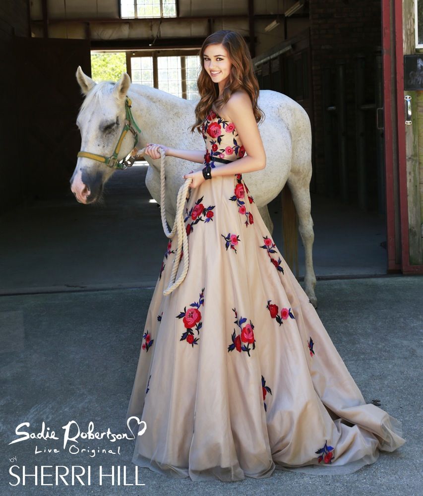 Sadie Robertsons Prom Dress – Sherri Hill –