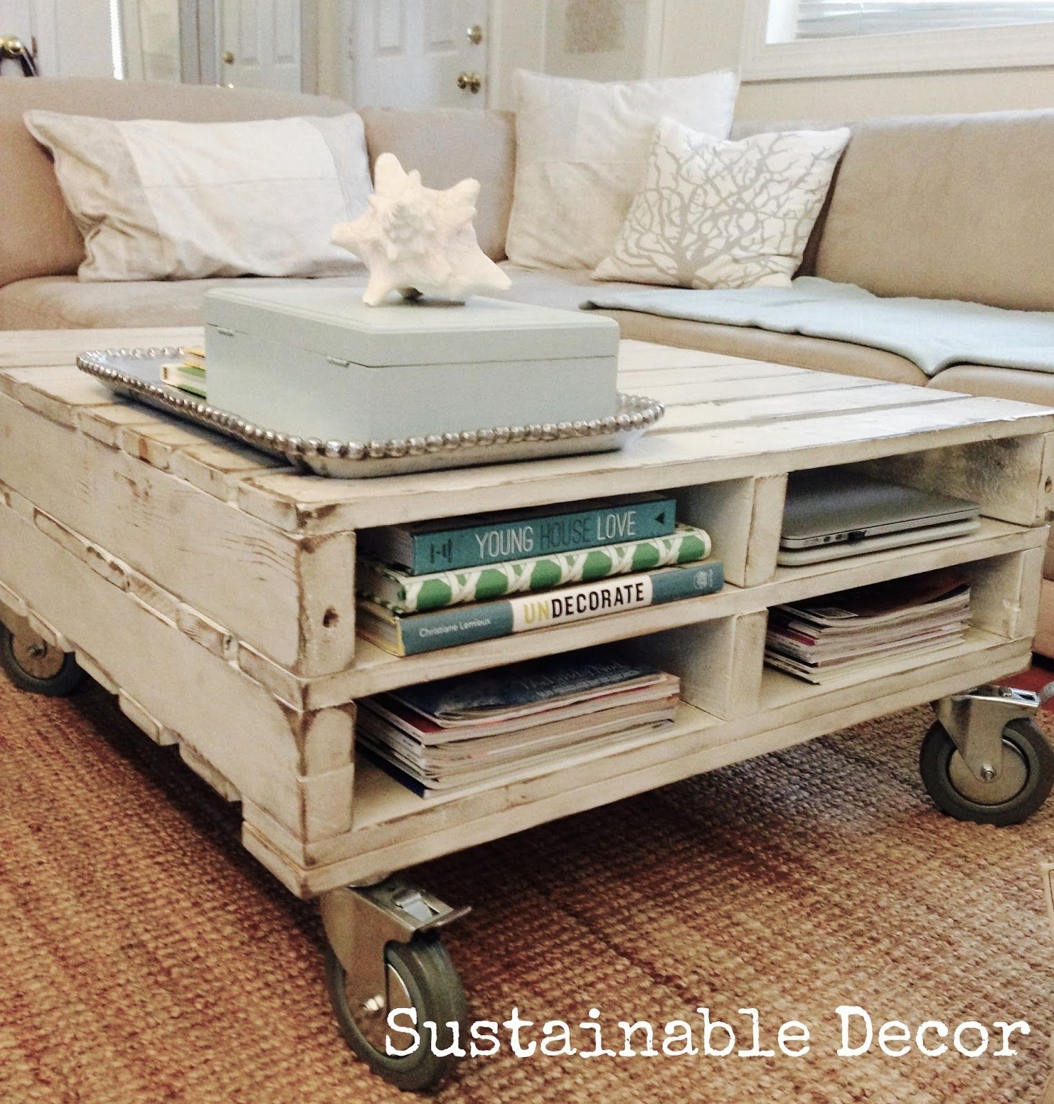 Upcycled Pallet Coffee Tabl