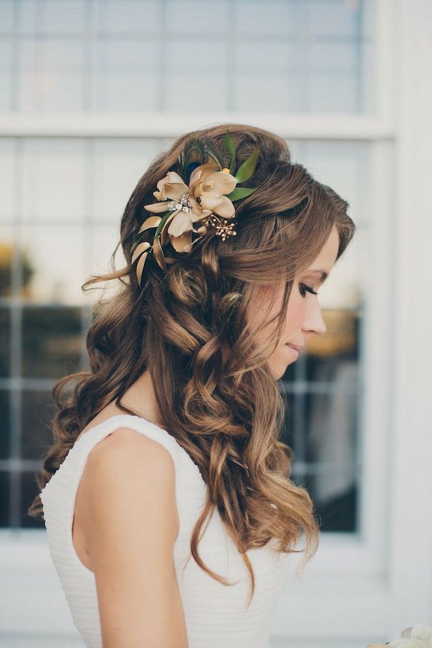 15 Gorgeous Half-Up Half-Down Hairstyles for Your Wedding | Bridal Musings Wedding Blog 9 love the flower with the