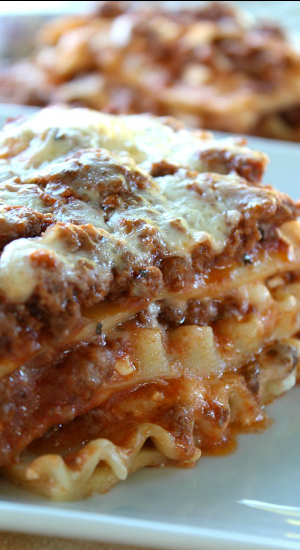 Classic Lasagna Recipe ~ Th