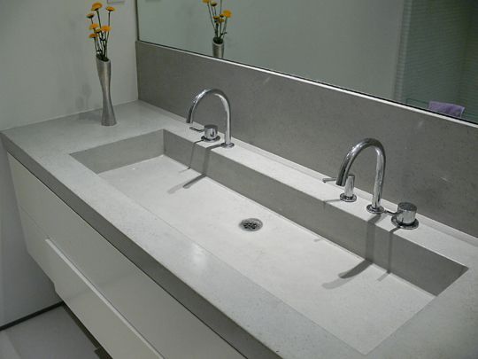 concrete sink/countertops