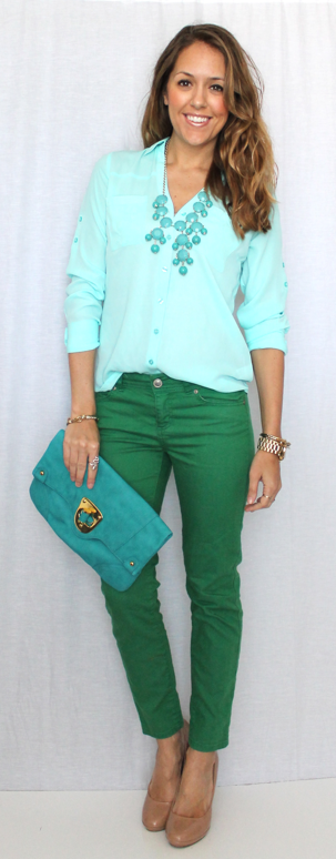 Cute color combo – I have green skinnies and Im always looking for ways to style