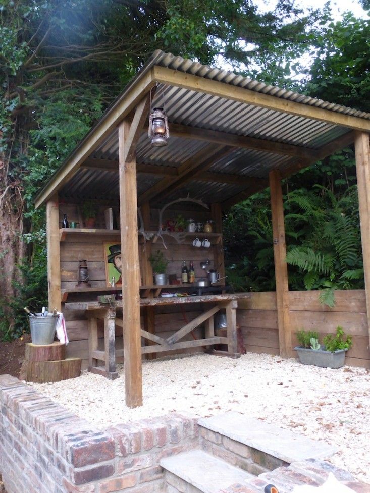 great outdoor shed- hang ou