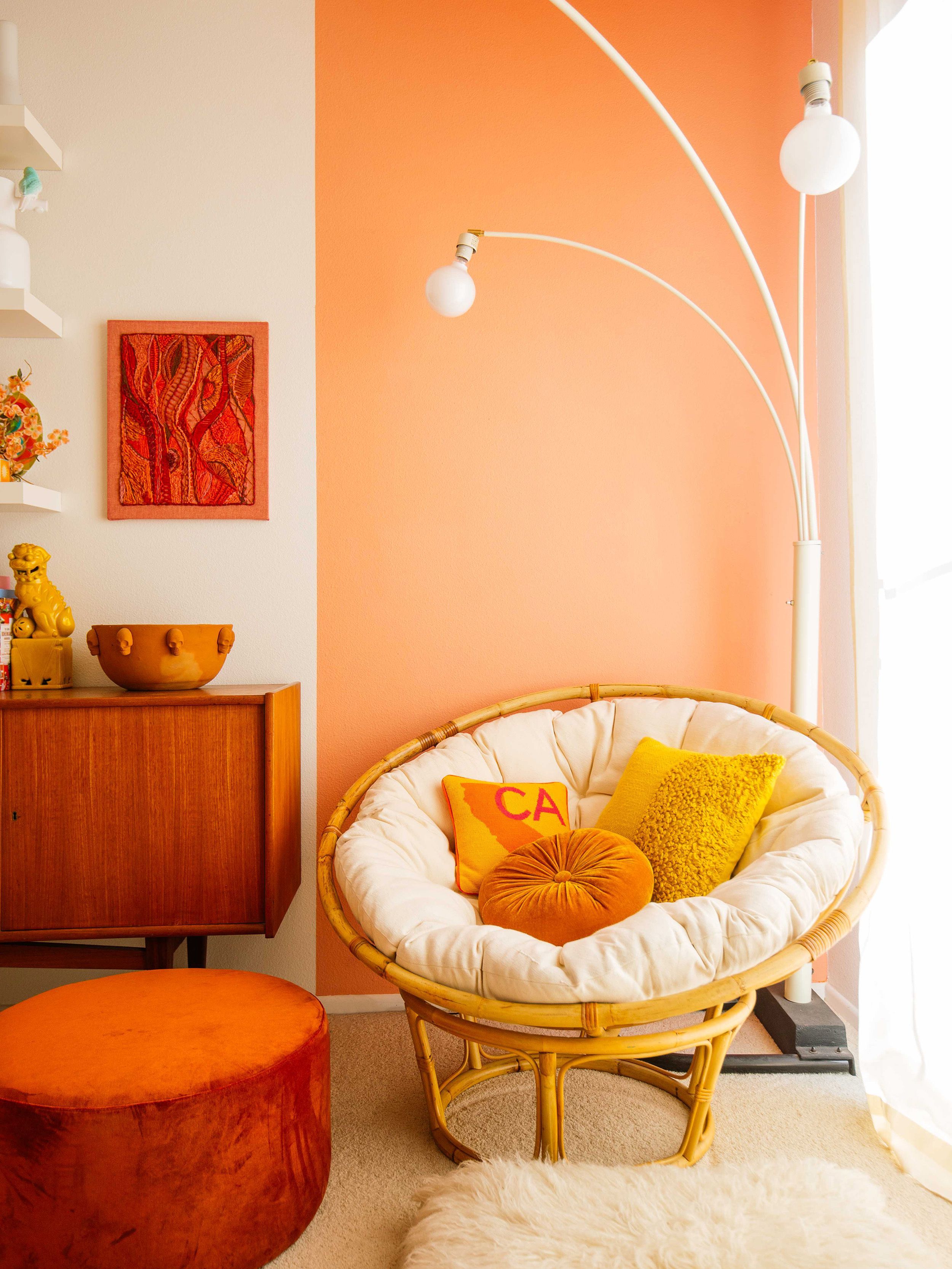 Peach -   Colorful Ideas for Walls