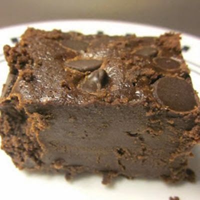 Mrs.Fields Super Fudge Brownies – Pinner says: “They are dense, rich, and almost melt in your mouth. They remind me of a flourless chocolate cake with a truffle-like texture and deep, dark
