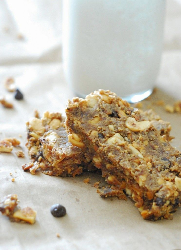 Peanut Butter Breakfast Bars – perfect low carb grab and go