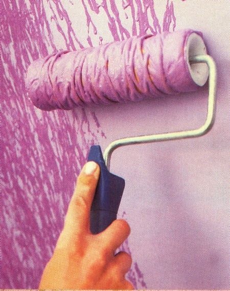 Tie yarn around a paint roller for an awesome effect! Love! THIS IS AN AWESOME