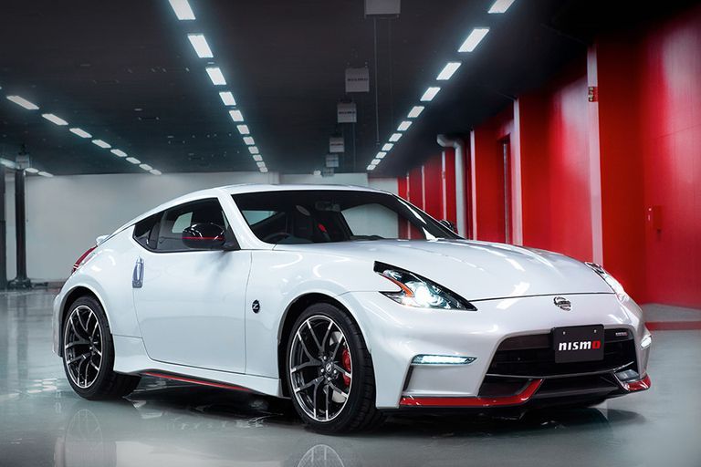 2015 Nissan 370Z NISMOJoin #Rvinyls #JDM board our our Google Plus group to share your best #JDM photos and
