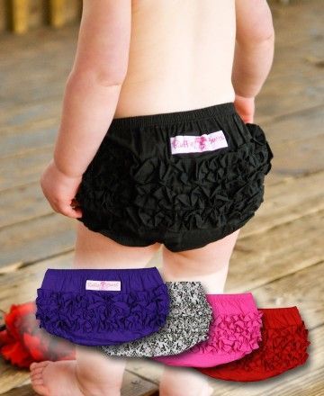 Diaper covers….adorable!!!    these would come in handy right now since Aria is at the stage where shes taking hers