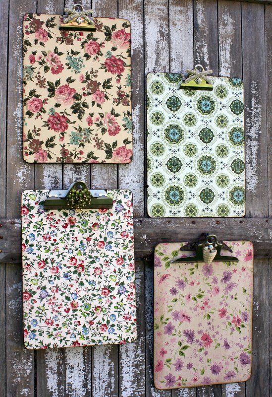 I love this simple idea: embellish old clipboards with vintage (or new) paper to bring your personality to the