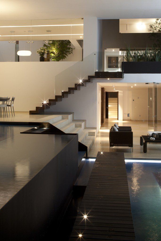 Modern interior design- open plan house with an indoor swimming pool!!!! Isnt it