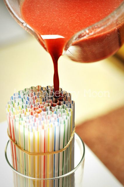 Pour jello into straws to m
