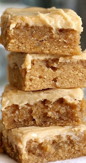 Banana Blondies Recipe ~ Says: These Browned Butter Banana Blondies with brown sugar frosting are OUT OF