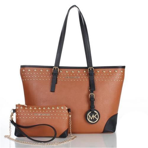 Im in heaven! Cheap Michael Kors Handbags Outlet Online Clearance Sale. All less than $100.Must remember it! #AllAccessKors #NYFW #FallingInLoveWith