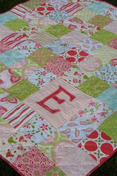 Love this baby quilt!  This simple personalization adds so much and the choice of binding is