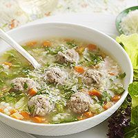 Slow Cooker Italian Wedding Soup… I’ve made this before, it’s great in the