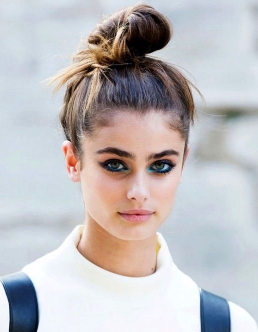 3 Le Fashion Blog 15 Crazy Cool Top Knots Bun Up Do Brown Hair Hairstyle Inspiration Model Taylor Marie Hill Byrdie photo