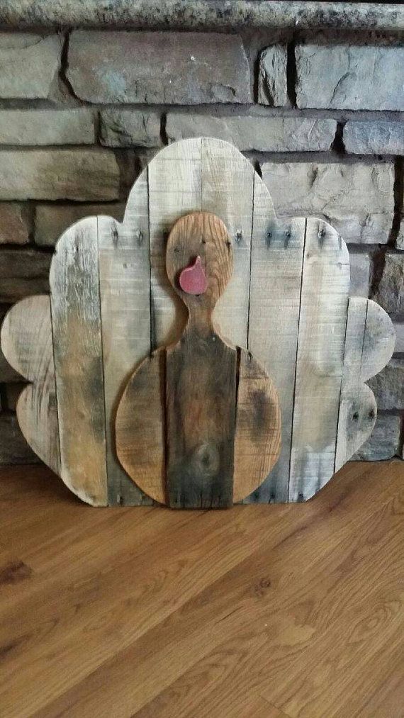 A rustic reclaimed pallet wood turkey. Check out this item in my Etsy shop www.etsy.com/…