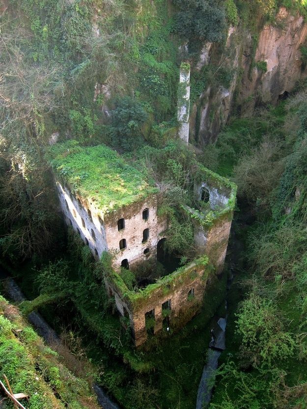 Abandoned mill from 1866 in Sorrento, Italy | The 33 Most Beautiful Abandoned Places In The World