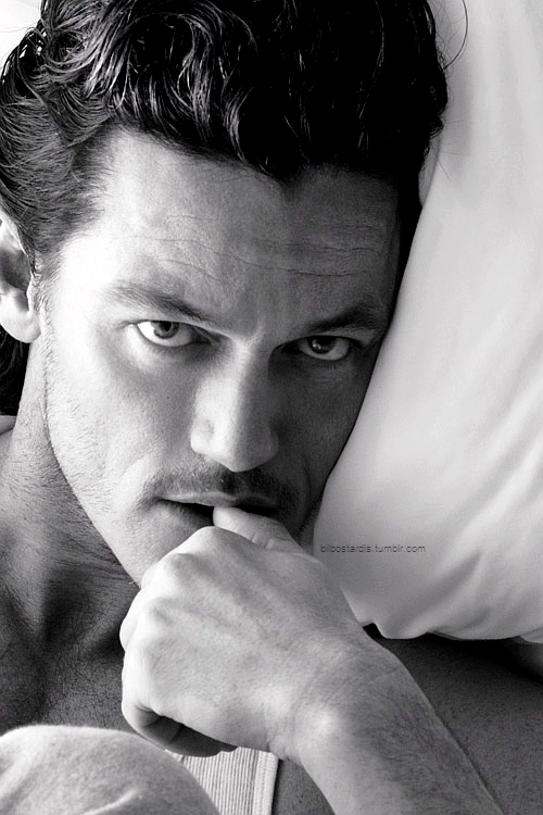 bardbardy:  There’s not enough Luke Evans on tumblr, and I’m fixing it  6/20