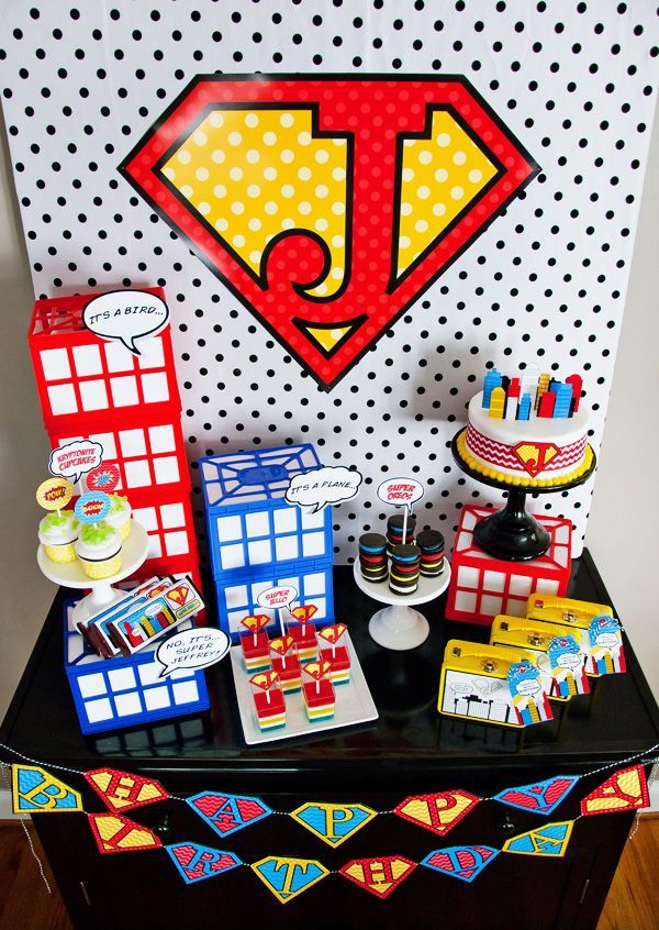 {Budget Friendly} Comic Book Style Super Hero Party  CD crates turned upside down with white cardstock placed inside for