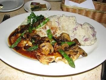 Cheesecake Factory Chicken Madeira: This is HANDS-DOWN one of my favorite recipes at any restaurant.  And Ive had some good meals.