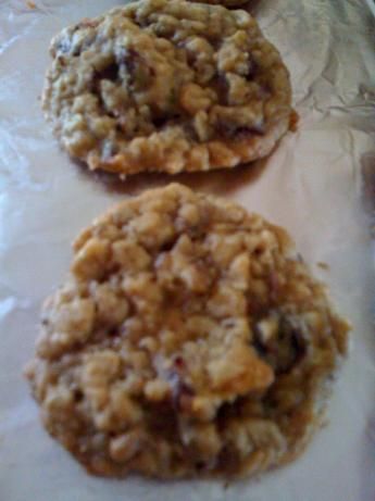 Chewy Cranberry Oatmeal Cookies – had these the other day and they are absolutely AMAZING! They are also very addictive.  You cant