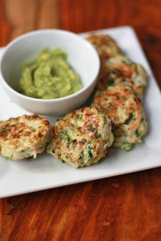 Chicken & Zucchini Poppers (GF, DF, Paleo, Whole30) // One Lovely Life – leave out the pepper to make it AIP compliant