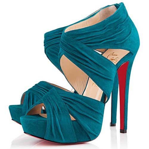 Christian Louboutin Shoes Outlet! OMG!! Holy cow, Im gonna love this site!!! Check out Dieting Digest #chrisitan #louboutin