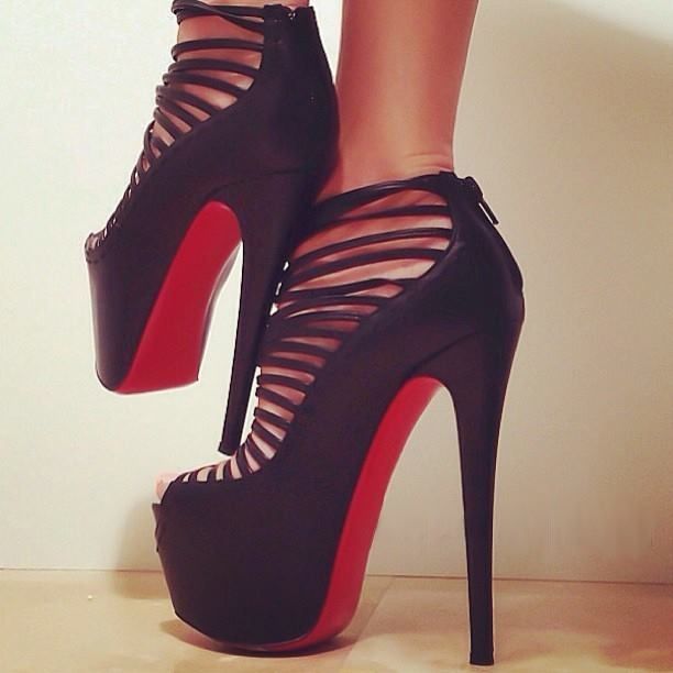 Christian Louboutin with ONLY $145.00,any and all reasons to receive a gift! #christian #louboutin #gift #heels