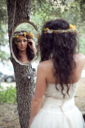 Ethereal-Forest-Bridal-Session-by-Kristen-Booth-3