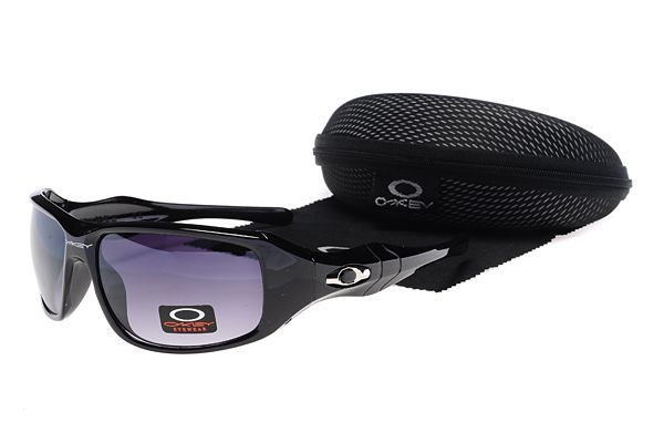 Fashion Oakley Sunglasses Are Here Waiting For You! #Oakley #sunglasses #fashion