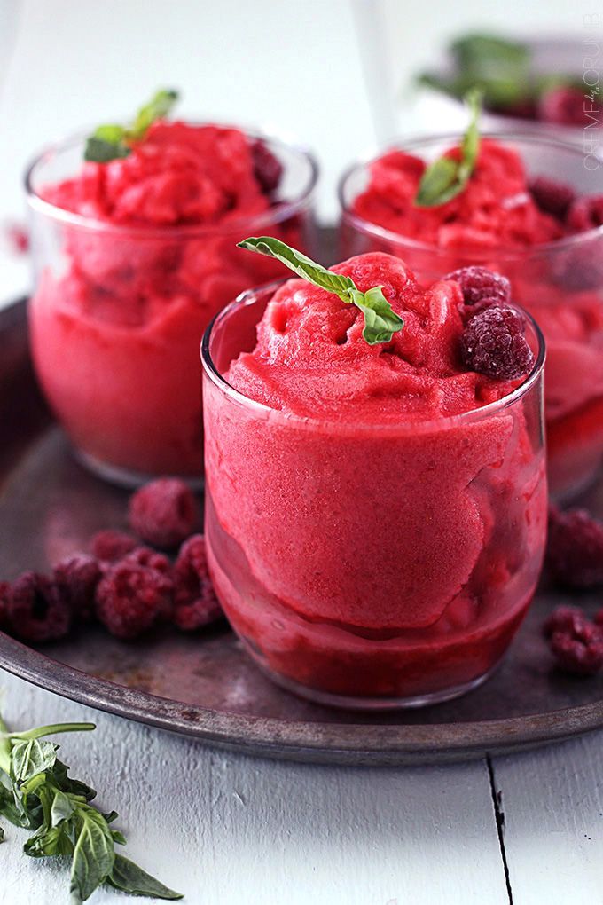 Fresh raspberry sorbet in 30 minutes! A perfect frozen creamy treat for cooling down this summer!