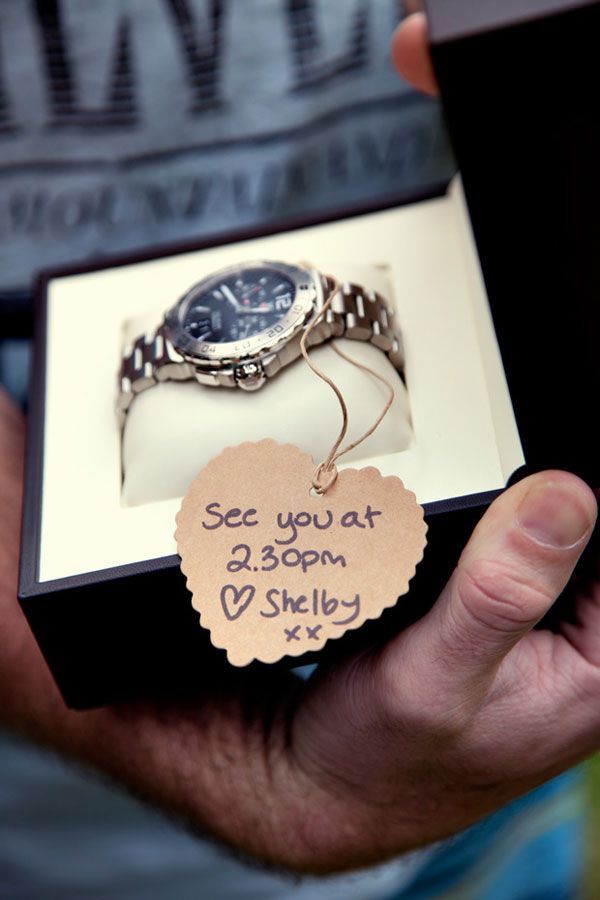 Give this cute gift to your groom on the morning of your wedding!