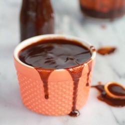 Homemade Sweet Baby Rays BBQ Sauce! No high fructose corn syrup and so goood and so easy! It only take 10 minutes! SAVE FOR BBQ